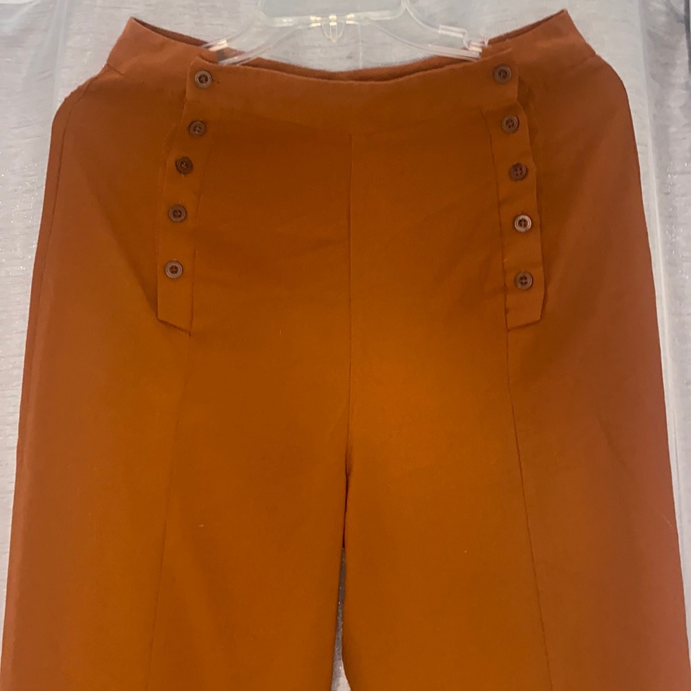 High waisted pants